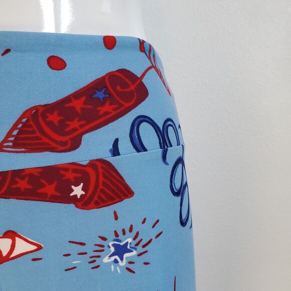 NEW LuLaRoe Light Blue Firework Leggings - Picture 5 of 8